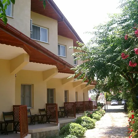 Dalyan Pension Lodge *