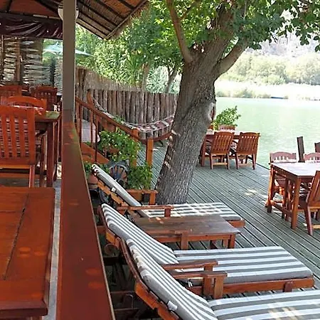 Dalyan Pension Деревянный коттедж *
