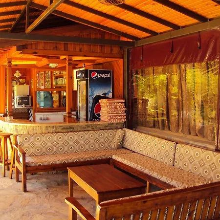 بنسيون داليان داليان